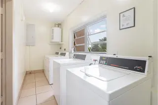 Propiedad en alquiler con 2 habitaciones y 2 baños en Hialeah