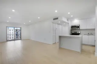 Propiedad en alquiler con 2 habitaciones y 2 baños en Hialeah