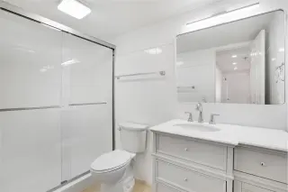 Propiedad en alquiler con 2 habitaciones y 2 baños en Hialeah