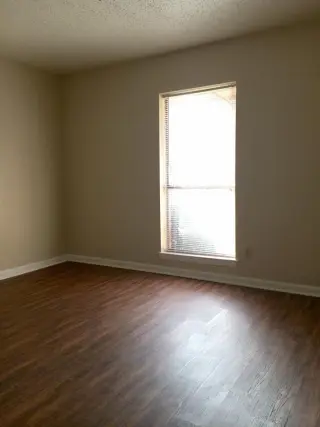 Propiedad en alquiler con 2 habitaciones y 1 baño en Hallsvill