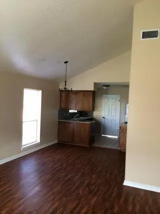 Propiedad en alquiler con 2 habitaciones y 1 baño en Hallsvill