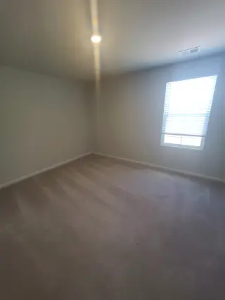 Propiedad en alquiler con 5 habitaciones y 3 baños en Savannah