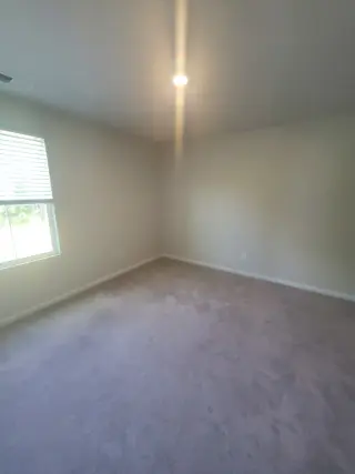 Propiedad en alquiler con 5 habitaciones y 3 baños en Savannah