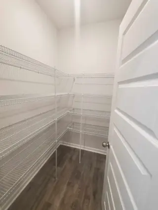Propiedad en alquiler con 5 habitaciones y 3 baños en Savannah