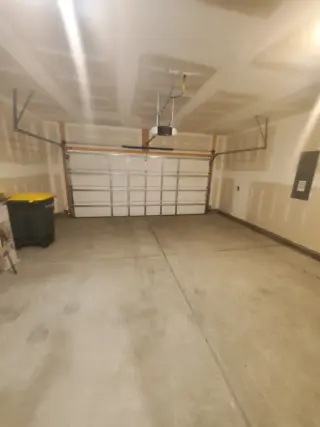 Propiedad en alquiler con 5 habitaciones y 3 baños en Savannah