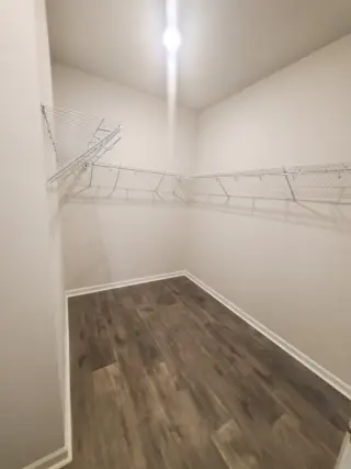 Propiedad en alquiler con 5 habitaciones y 3 baños en Savannah