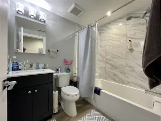 Propiedad en alquiler con 3 habitaciones y 2 baños en Chicago