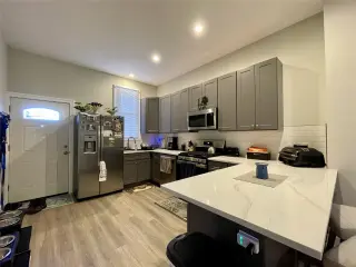 Propiedad en alquiler con 3 habitaciones y 2 baños en Chicago