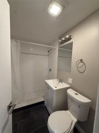 Propiedad en alquiler con 2 habitaciones y 1 baño en Jamaica Plain