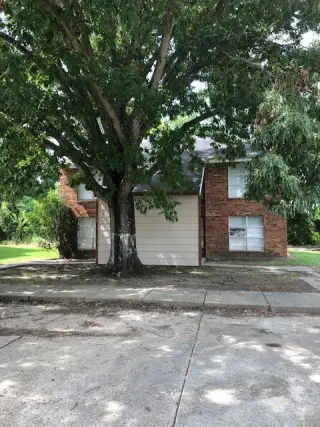 Propiedad en alquiler con 2 habitaciones y 1 baño en Duson