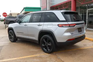 2023 Jeep Grand Cherokee Altitude 4x4