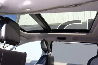 2023 Chrysler Pacifica Hybrid Limited FWD