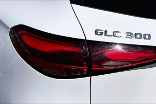 Mercedes-Benz GLC 2024 GLC 300 SUV de 4 puertas