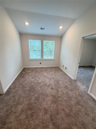 Propiedad en alquiler con 4 habitaciones y 2.5 baños en Savannah