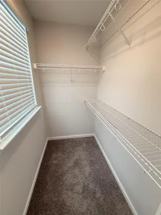 Propiedad en alquiler con 4 habitaciones y 2.5 baños en Savannah