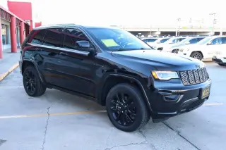 2022 Jeep Grand Cherokee WK Laredo X 4x4
