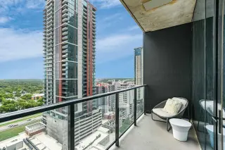 Propiedad en alquiler con 5 habitaciones y 6 baños en Austin