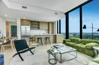 Propiedad en alquiler con 5 habitaciones y 6 baños en Austin