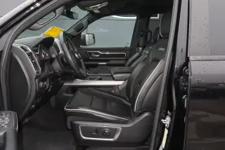 2025 RAM 1500 Laramie 4x4 Crew Cab 5'7 Box