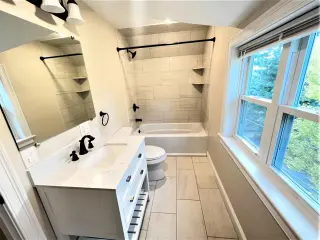 Propiedad en alquiler con 4 habitaciones y 2 baños en Malden