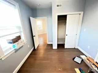 Propiedad en alquiler con 4 habitaciones y 2 baños en Malden