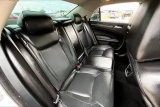 Chrysler 300 2023 Touring L 4dr Sedan