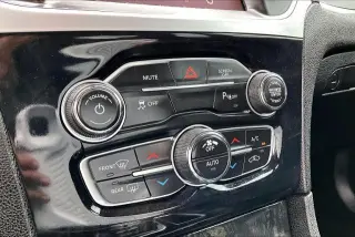 Chrysler 300 2023 Touring L 4dr Sedan