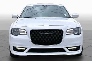 Chrysler 300 2023 Touring L 4dr Sedan