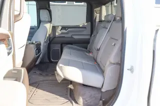 2022 GMC Sierra 1500 4WD Crew Cab 147 SLT