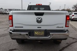 2023 RAM 2500 Big Horn 4x4 Crew Cab 8' Box