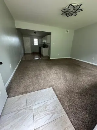 Propiedad en alquiler con 2 habitaciones y 1 baño en Forest Park