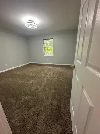 Propiedad en alquiler con 2 habitaciones y 1 baño en Forest Park