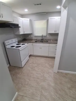 Propiedad en alquiler con 3 habitaciones y 2.5 baños en Lithonia