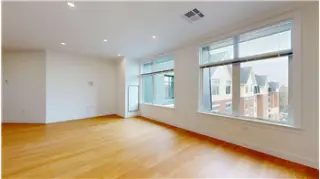 Propiedad en alquiler con 1 dormitorio y 1 baño en Brookline