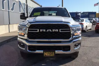 2024 RAM 2500 Big Horn 4x4 Crew Cab 6'4 Box
