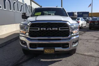 2024 RAM 2500 Big Horn 4x4 Crew Cab 6'4 Box