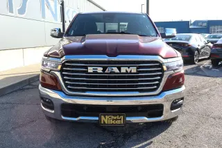 2025 RAM 1500 Laramie 4x4 Crew Cab 5'7 Box