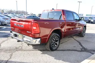 2025 RAM 1500 Laramie 4x4 Crew Cab 5'7 Box