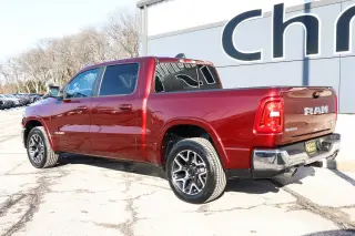 2025 RAM 1500 Laramie 4x4 Crew Cab 5'7 Box