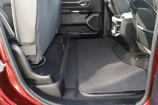 2025 RAM 1500 Laramie 4x4 Crew Cab 5'7 Box