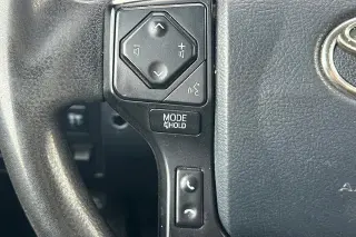Toyota Tundra 2019 4x2 SR5 4dr Double Cab Pickup SB (4.6L V8)