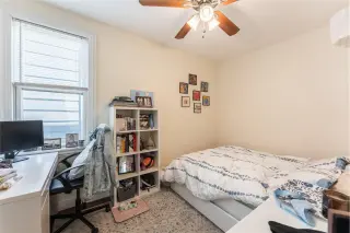 Propiedad en alquiler con 4 habitaciones y 2 baños en Chicago