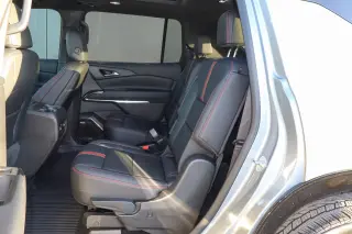 2025 Chevrolet Traverse FWD 4dr RS w/1RS