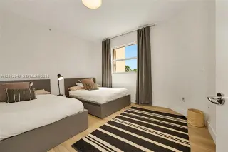 Propiedad en alquiler con 3 habitaciones y 3 baños en Key Biscayne