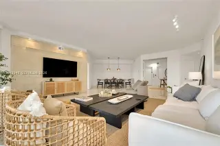 Propiedad en alquiler con 3 habitaciones y 3 baños en Key Biscayne