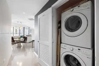 Propiedad en alquiler con 2 habitaciones y 2 baños en Miami