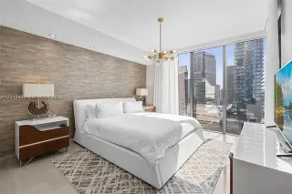 Propiedad en alquiler con 2 habitaciones y 2 baños en Miami