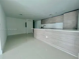 Propiedad en alquiler con 2 habitaciones y 2 baños en Miami
