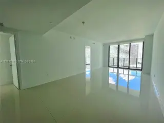 Propiedad en alquiler con 2 habitaciones y 2 baños en Miami