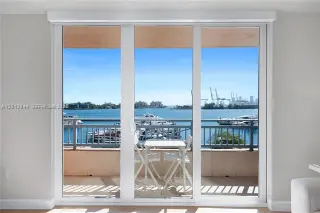 Propiedad en alquiler con 2 habitaciones y 2 baños en Miami Beach